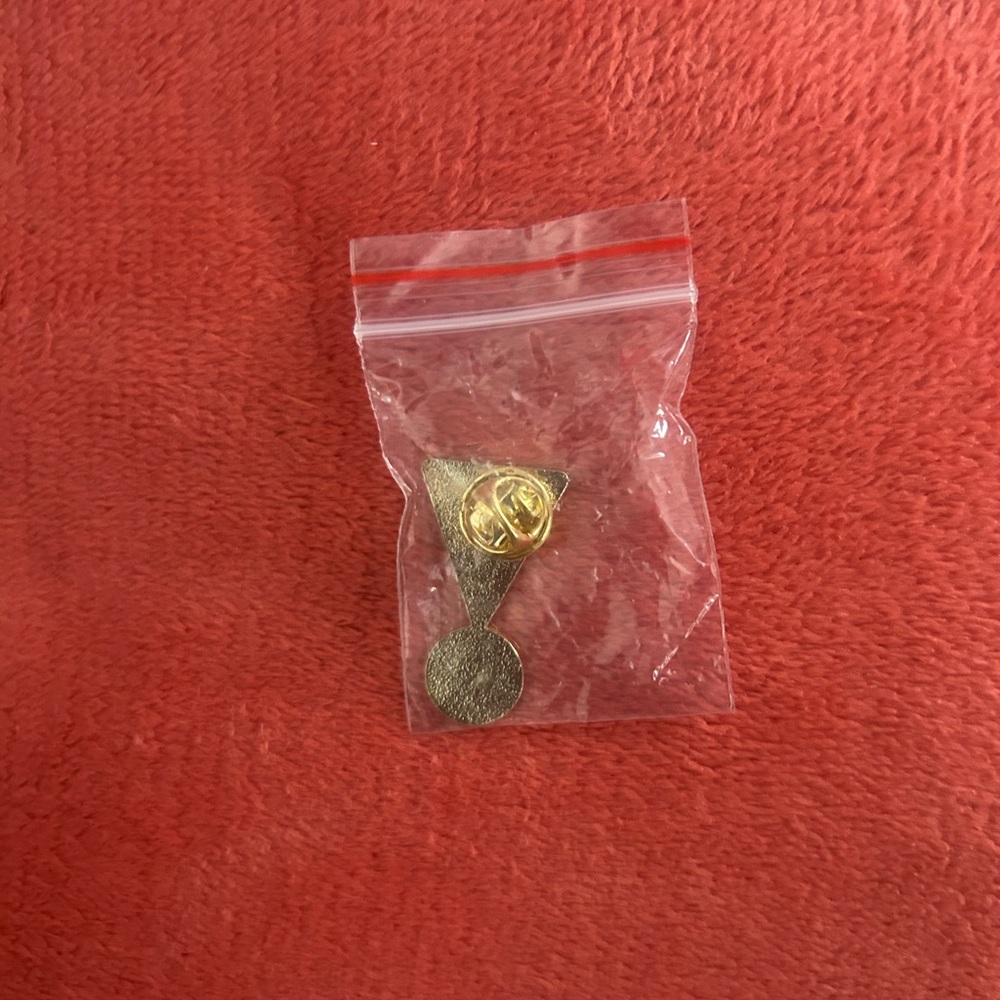 Verizon Pin - Picture 4 of 6